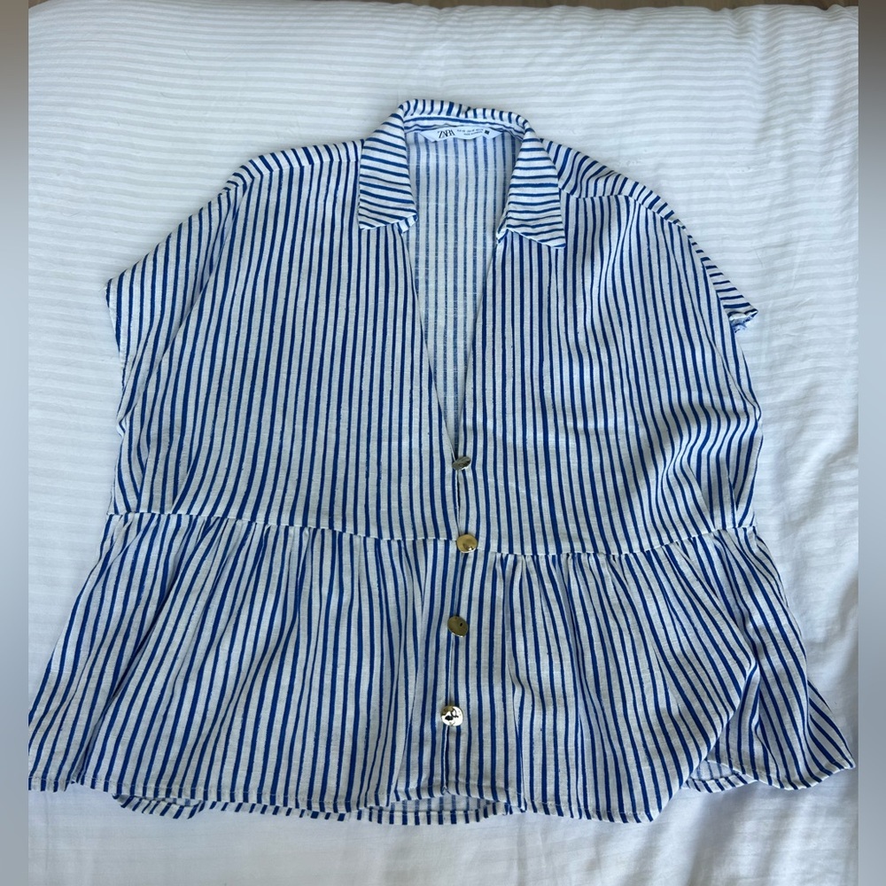 Zara Blue and White Striped Button-Down Shirt